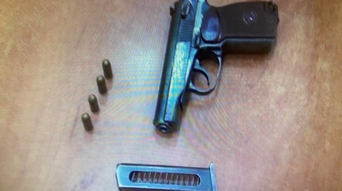 Avtobuslarda cibgirlik edən və silah gəzdirən şəxslər tutulub - VİDEO 