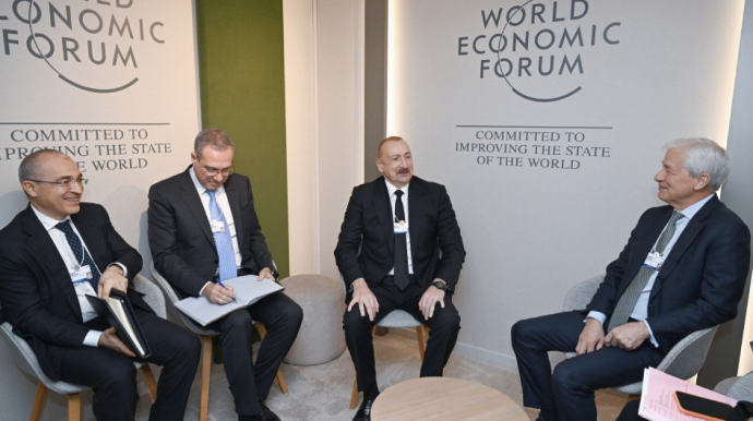 Prezident “J.P. Morgan” şirkətinin sədri və baş icraçı direktoru ilə görüşdü 