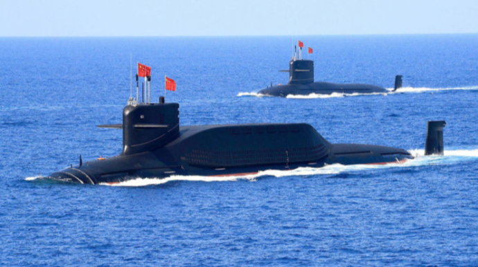 Sualtı qayıq tələyə düşdü: 55 dənizçi öldü 