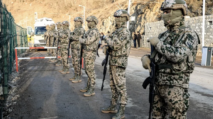 Daxili Qoşunların hərbçilərinin maaşları ilə bağlı YENİ QƏRAR 