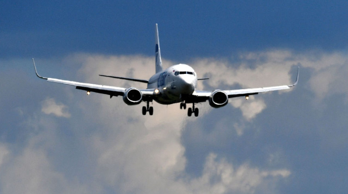 Çin "Boeing"dən  imtina etməyə başladı