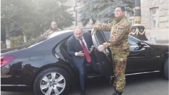 Paşinyan Qafana Azərbaycanın nəzarətində olan yolla getməkdən qorxdu