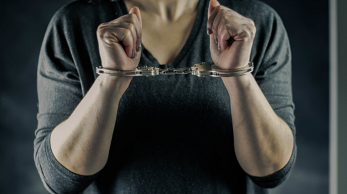 Bakıda sabiq polis əməkdaşının oğurluq edən qızından XƏBƏR VAR 