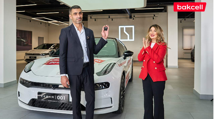 “Bakcell” lotereyasında ilk “Zeekr 001” qalibə təhvil verildi - FOTOLAR 