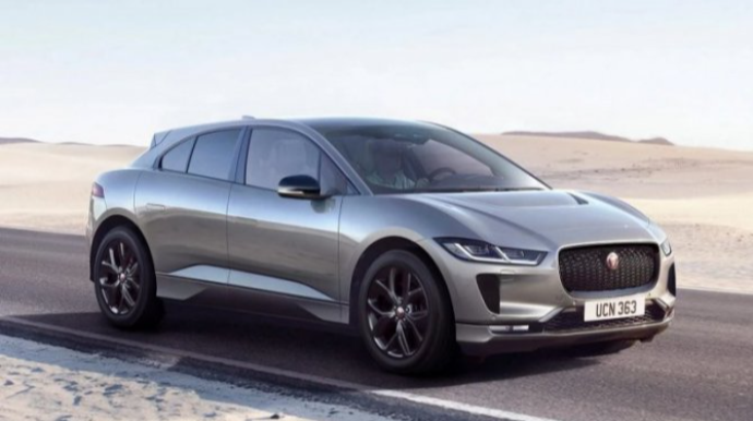 Jaguar I-Pace  «почернел»  - ФОТО