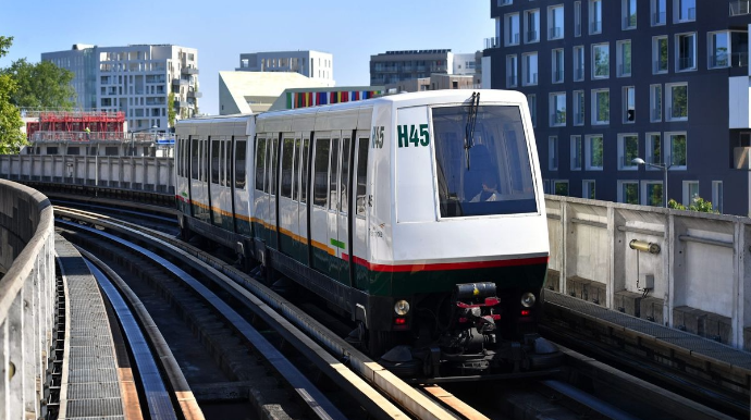 Metro sistemi olan dünyanın ən kiçik şəhəri: 140 mindən az əhali   - FOTO