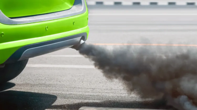 İnsanları tüstü ilə boğub havanı korlayan sürücülərə qarşı tədbir görülməlidir - Ekoloq 