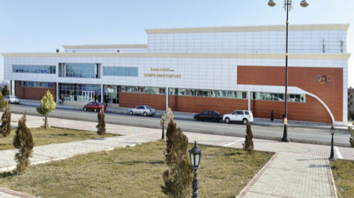 Naxçıvanda vəzifəli şəxs işdən çıxarıldı