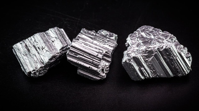 Elektromobil istehsalı üçün zəruri xammal və ya Qərbin peşimanlığı 