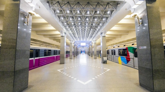 Bakı metrosunun 5 stansiyasının qapıları yenilənəcək 