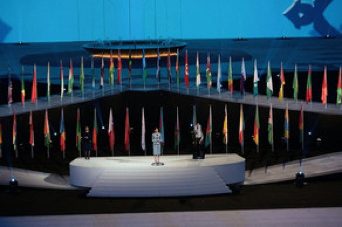 Mehriban Əliyeva: “Biz İslam aləmini bir araya gətiririk”