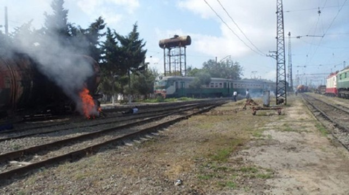Bakı dəmiryolu stansiyasında yanğın oldu