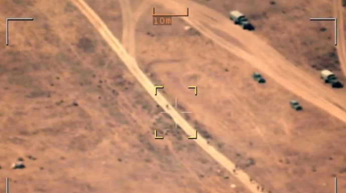 Erməni hərbçiləri kütləvi şəkildə döyüş mövqelərini tərk edirlər - VİDEO