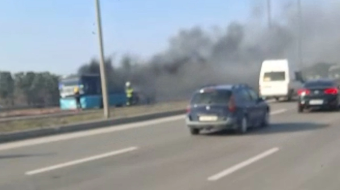 Пожар в пассажирском автобусе потушен - ВИДЕО - ОБНОВЛЕННЫЙ