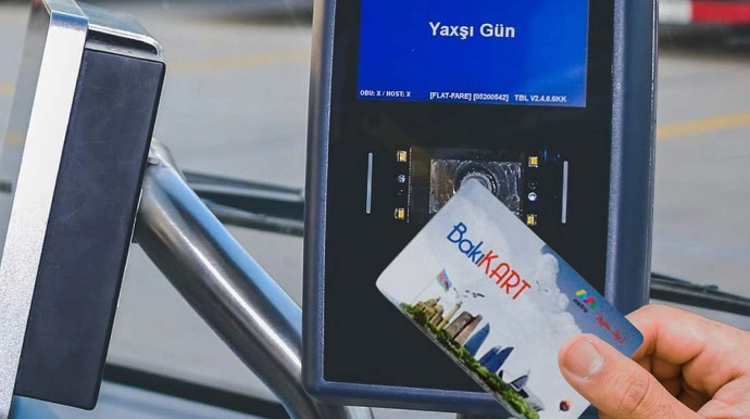 Bakıda 101 marşrut xətti nağdsız ödənişə  keçib 