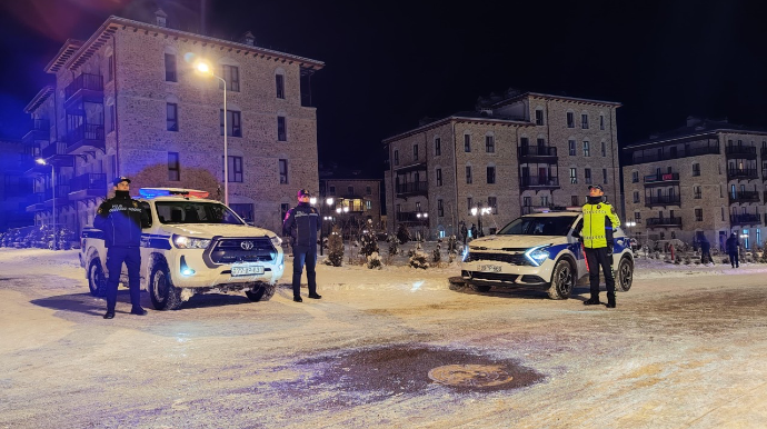 Polis əməkdaşları gecə saatlarında fasiləsiz xidmət aparıb   - FOTO  - VİDEO