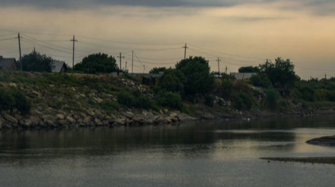 Azərbaycanlı gəncin ayağına ağır əşya bağlayıb suya atdılar