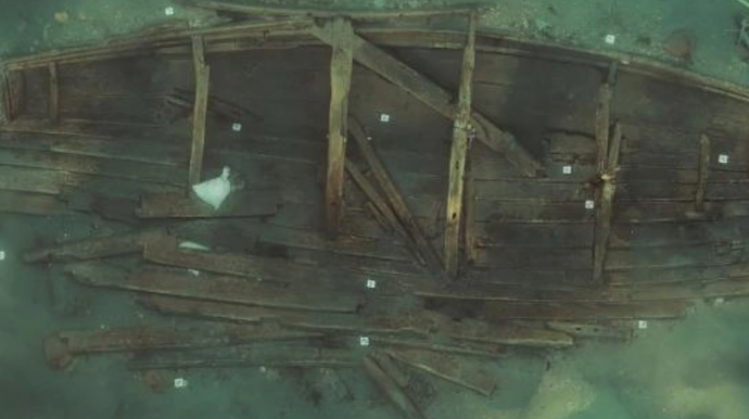 Cənubi Koreyada 600 illik ticarət gəmisi tapıldı - FOTO