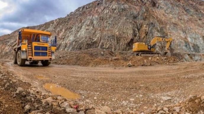 Hərracda iki faydalı qazıntı yatağı istifadəyə verilib