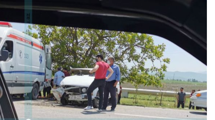 Quba yolunda ağır qəza: Yaralananlar var     - FOTO