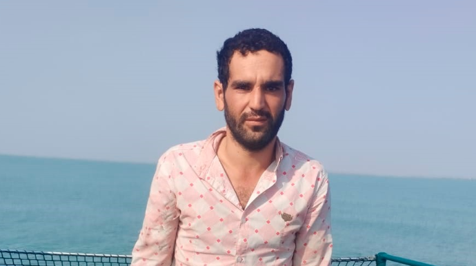 İrandan gətirdiyi 2 mindən çox siqaret qutusunu dənizə atıb qaçmaq istədi - VİDEO