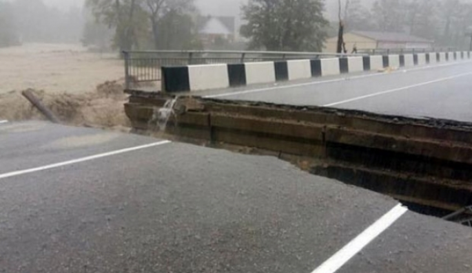 Təbii fəlakət Rusiyanı iflic etdi