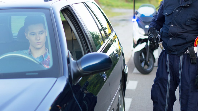 Sərxoş halda maşın sürdü, vətəndaşlıq ala bilmədi 