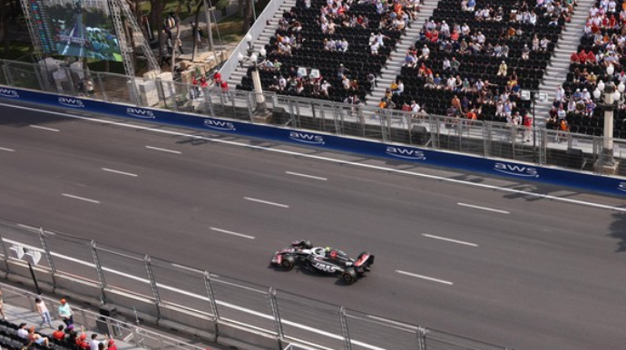"Martdan başlayan tikinti işləri əsasən pit və komanda binalarında davam etdirilir" - Bakı Şəhər Halqasının rəsmisi 