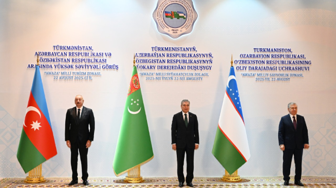 Liderlərin yüksəksəviyyəli görüşü keçirildi - FOTO