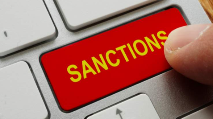 Ceff Bezosun qalmaqallı yaxtası SƏYAHƏTƏ HAZIRLAŞIR 