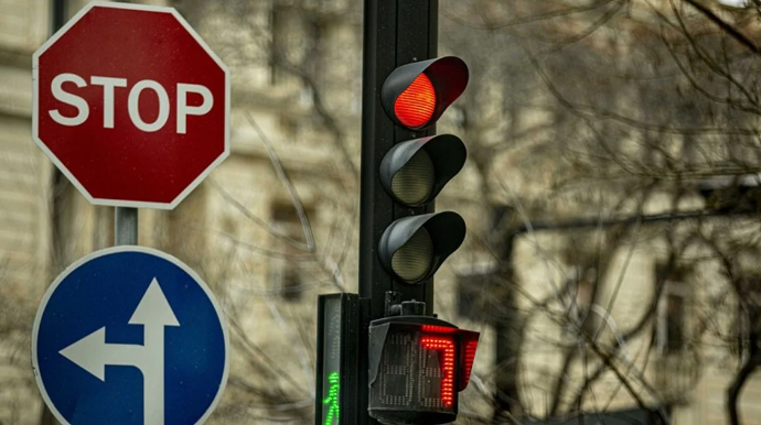 İşıqforlarda saniyəölçən tabloların yığışdırılmasının səbəbi açıqlandı 