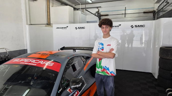 Azərbaycanlı pilot "Formula 4"  komandalarından təklif aldı