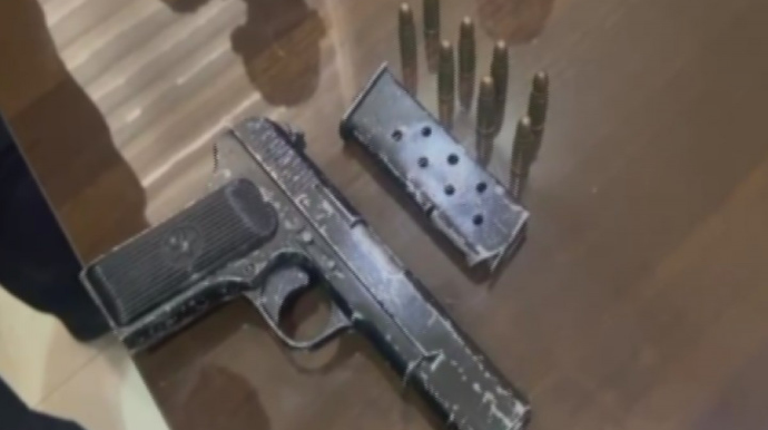 Mingəçevirdə üzərində tapança gəzdirən şəxs saxlanılıb   - FOTO