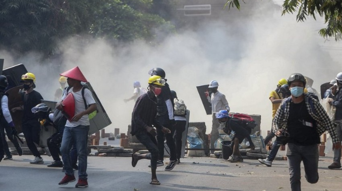 Öldürülən etirazçıların sayı 557 nəfərə çatdı