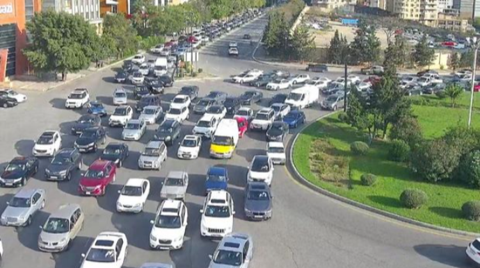 Bakının bu yollarında tıxac var - SİYAHI   - FOTO