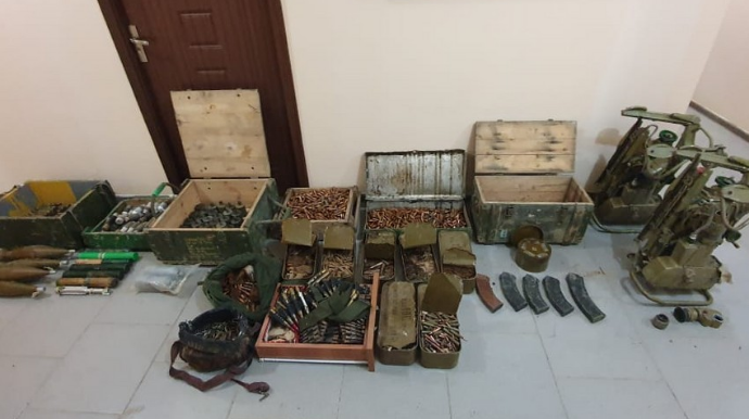 В Ходжавенде обнаружены брошенные противником боеприпасы  - ФОТО