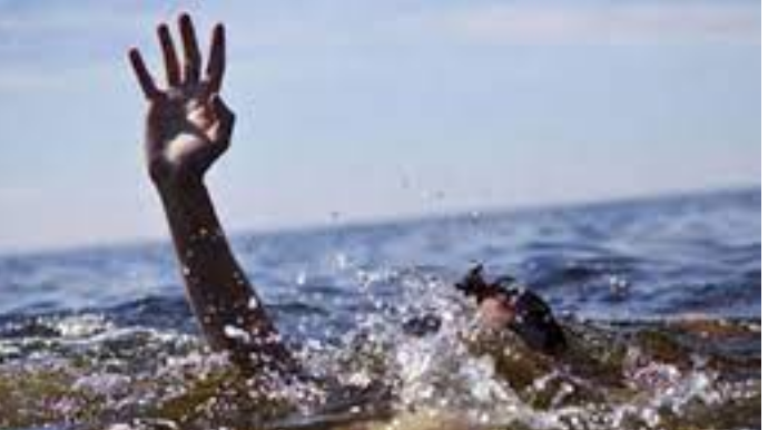 Xəzərin sahilində naməlum kişi meyiti tapılıb, yaxınları axtarılır - FOTO