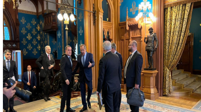 Лавров прокомментировал перенос трехсторонней встречи: К сожалению, армяне упустили такую возможность