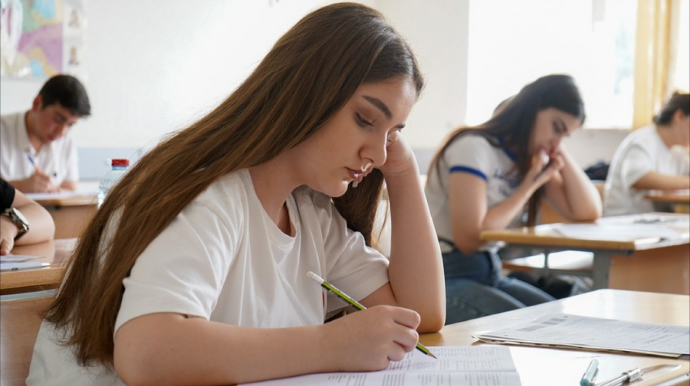 Peşə təhsili müəssisələrinə qəbul olunanların SAYI AÇIQLANDI 