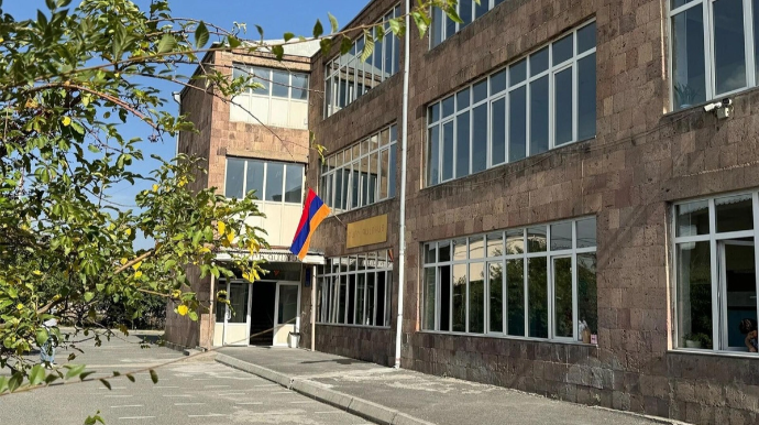 Ermənistanda üç məktəbdə Azərbaycan dili tədris olunacaq