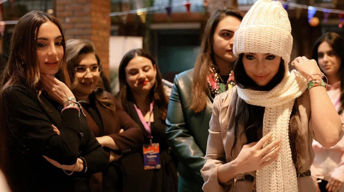 Prezidentin ailəsi qadın sahibkarlara belə dəstək oldu - FOTOLAR