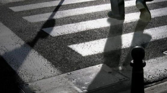 Gəncədə orta yaşlı kişi minik maşını vurdu 