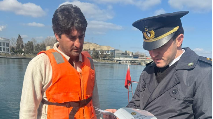 Qaydaları pozan gəmi istifadəçisi cərimələndi  - FOTO - VİDEO