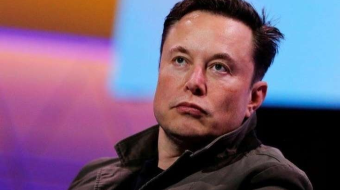 Mask "Tesla"da qalmaq üçün rekord məbləğ tələb edir 