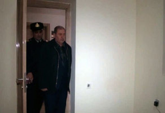 "Prava" düzəltmək üçün pul yığan şəxs tutuldu