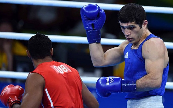 Boksçularımızın başına iş gəldi - Təyyarəyə gecikdilər