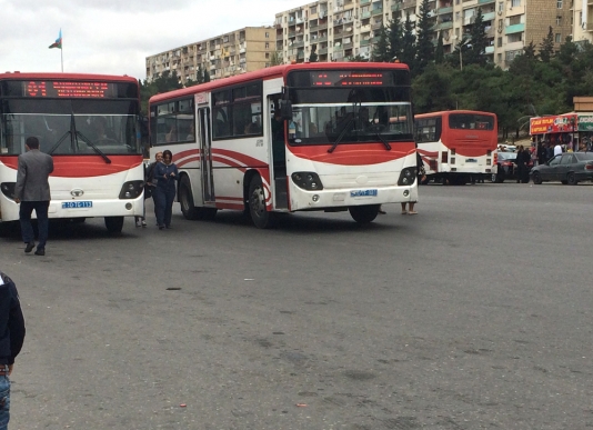 Sərnişin və sürücüləri gözləyən sürprizlər – Bakıda