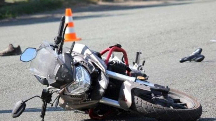 Zirə-Türkan yolunda "KamAZ"la motosiklet toqquşub, ölən var 