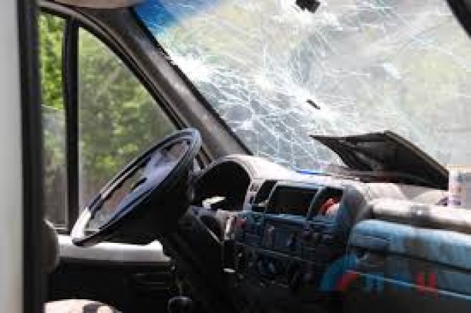 Marşrut xətti üstündə dava: 100 sərnişinin olduğu avtobusa atəş açıldı