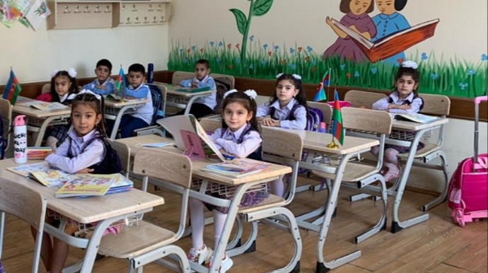 Завтра в Азербайджане открываются школы 